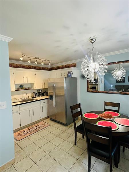 Image 10 of 21 For 500 1st St  9