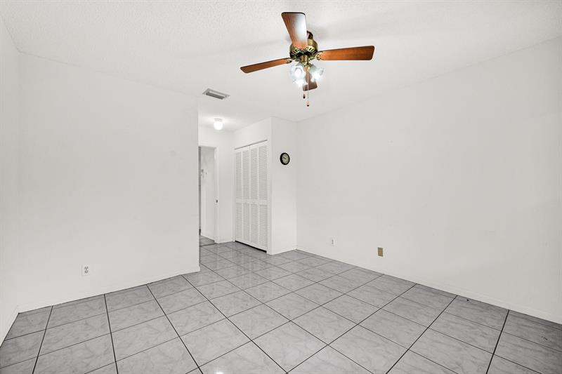 Image 12 of 41 For 7055 Marlberry Ln  7055