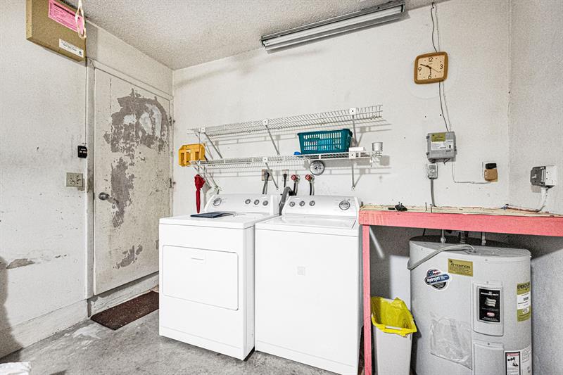 Image 17 of 41 For 7055 Marlberry Ln  7055
