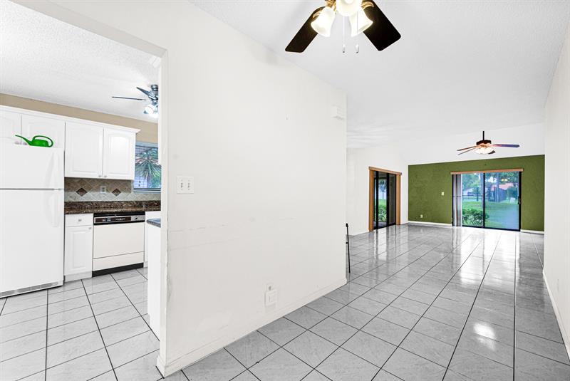 Image 22 of 41 For 7055 Marlberry Ln  7055