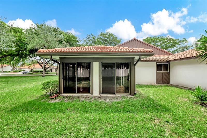 Image 36 of 41 For 7055 Marlberry Ln  7055