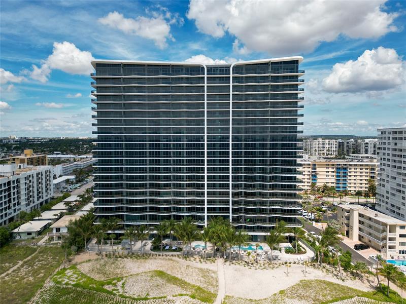 Image 77 of 84 For 900 Ocean Blvd.  505