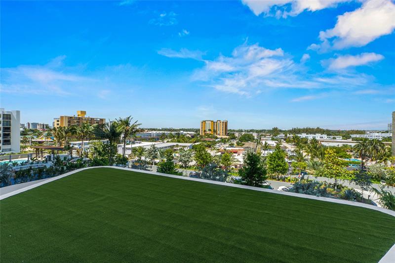 Image 9 of 63 For 900 Ocean Blvd.  504