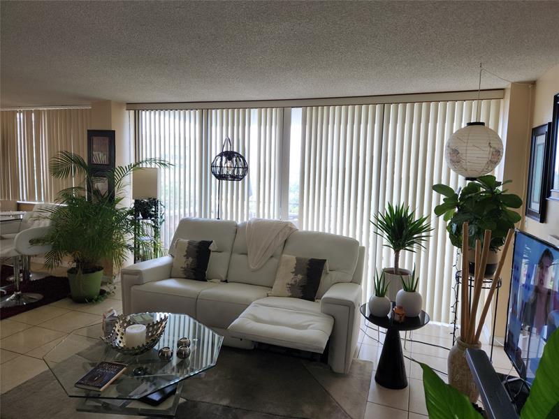 Details for 4222 Inverrary Blvd  4516, Lauderhill, FL 33319