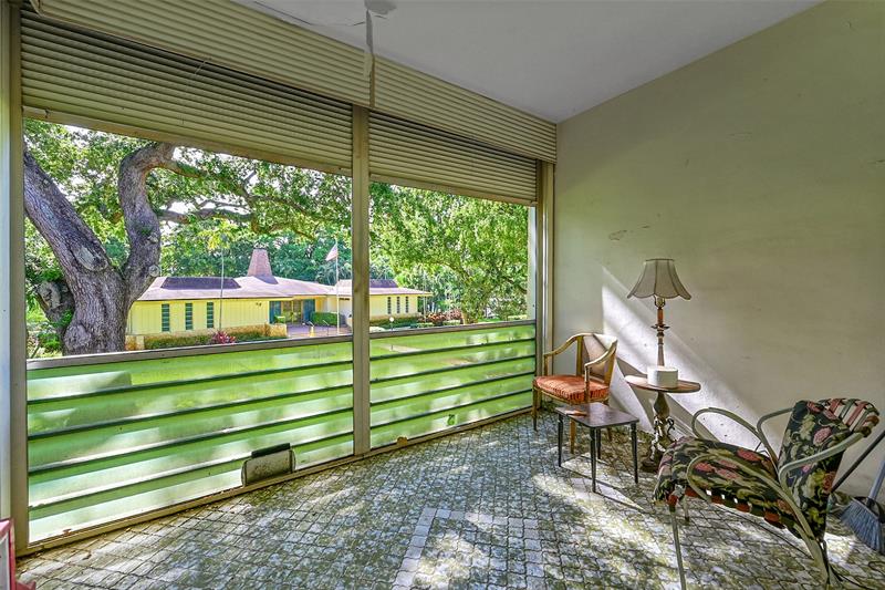 Image 13 of 15 For 5141 Oakland Park Blvd  211