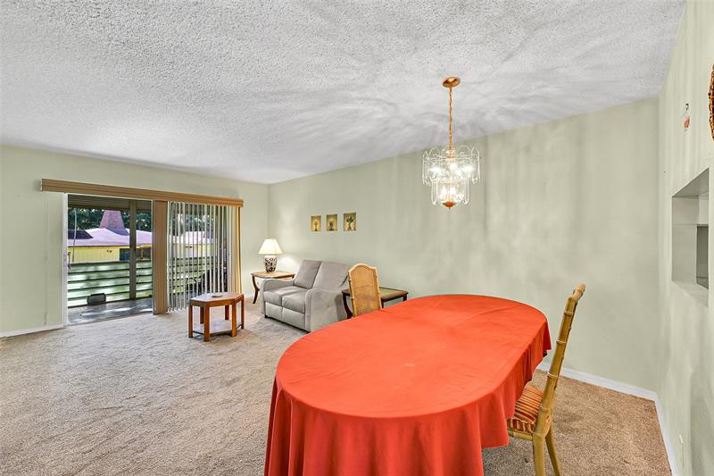 Image 6 of 15 For 5141 Oakland Park Blvd  211