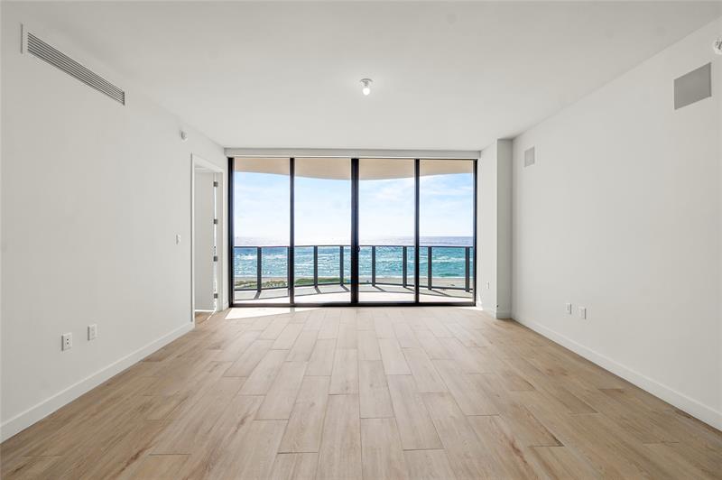 Image 13 of 77 For 900 Ocean Blvd.  505