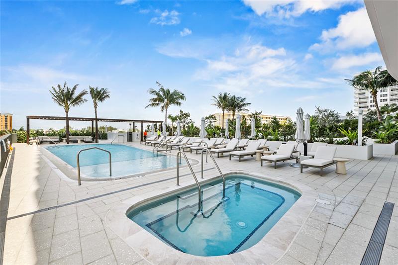 Image 56 of 77 For 900 Ocean Blvd.  505