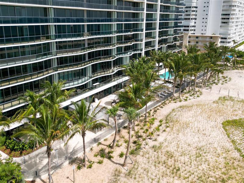 Image 66 of 77 For 900 Ocean Blvd.  505