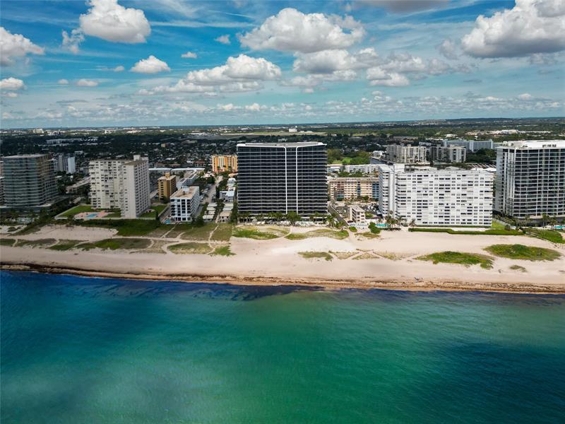 Image 72 of 77 For 900 Ocean Blvd.  505