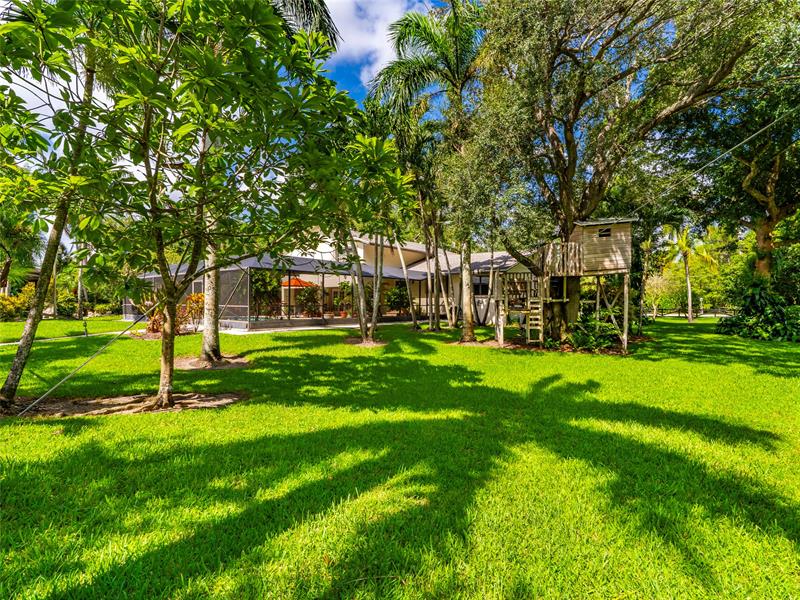 Image 34 of 39 For 6556 87th Ave