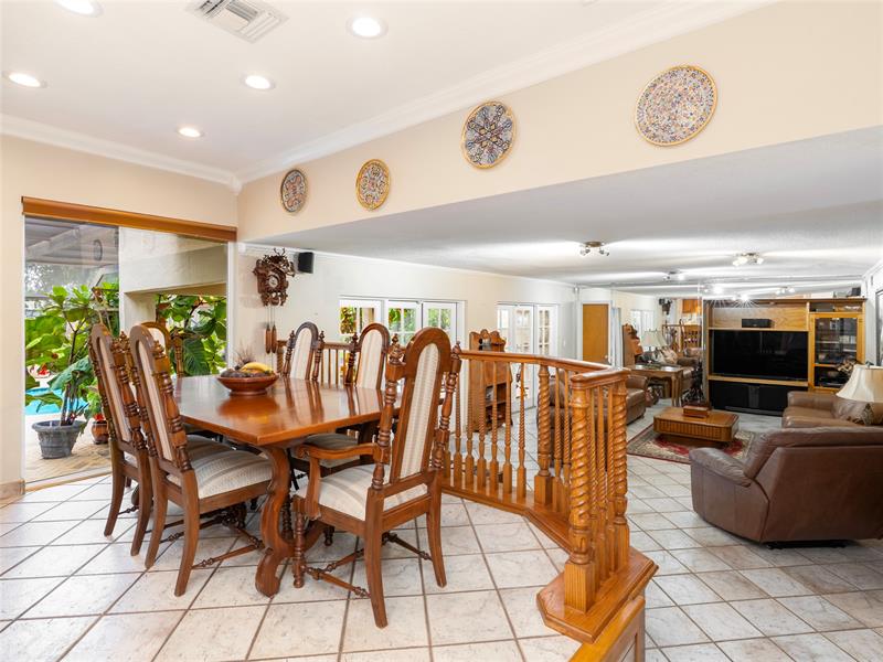 Image 9 of 39 For 6556 87th Ave