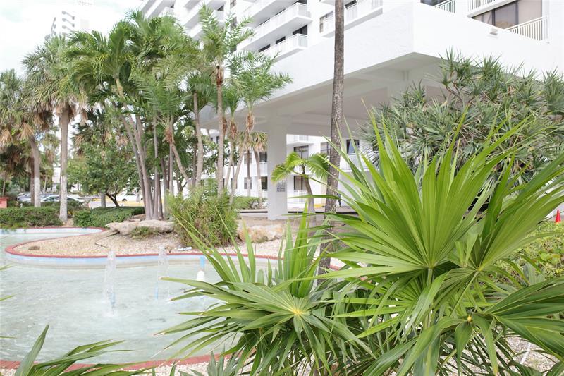 Details for 210 174th St  L18, Sunny Isles Beach, FL 33160