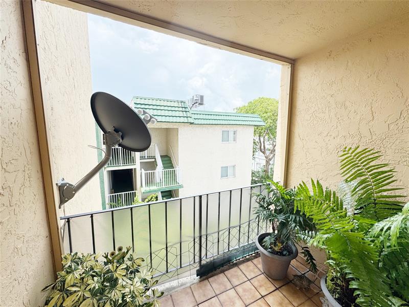 Image 16 of 28 For 6780 2nd Ct  313