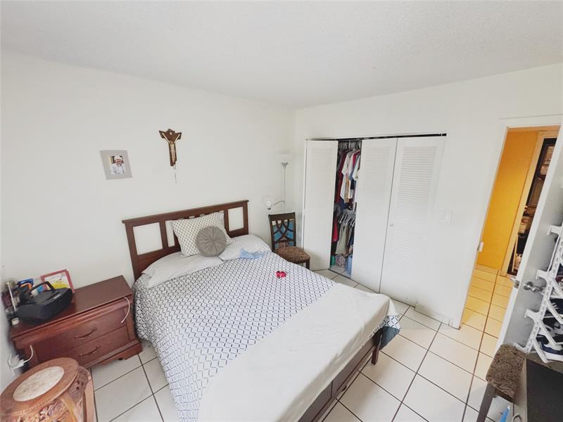 Image 17 of 28 For 6780 2nd Ct  313