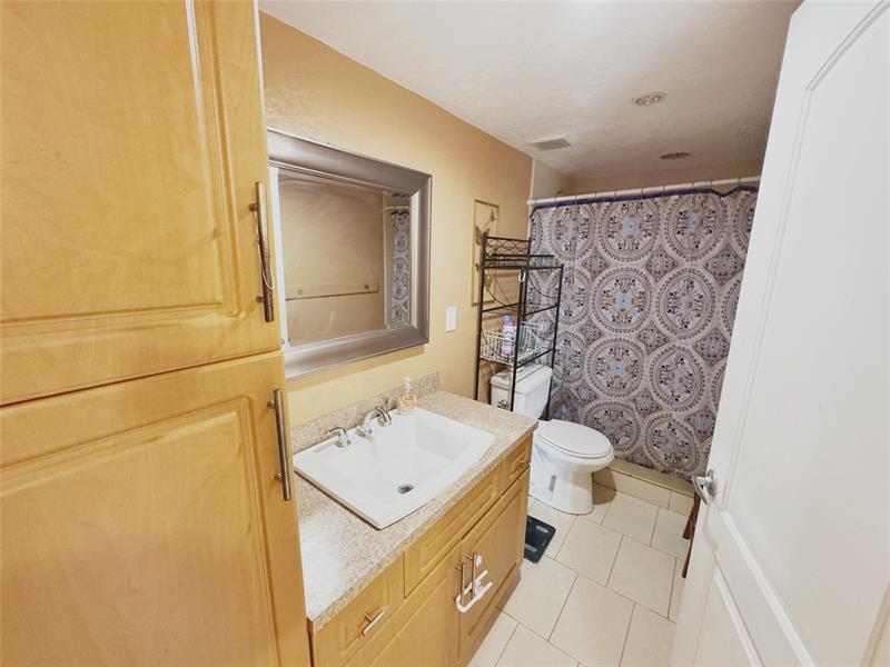 Image 20 of 28 For 6780 2nd Ct  313