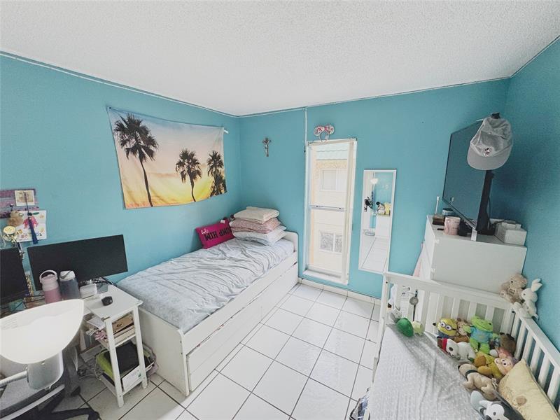 Image 21 of 28 For 6780 2nd Ct  313