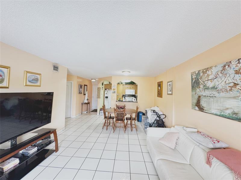 Image 8 of 28 For 6780 2nd Ct  313