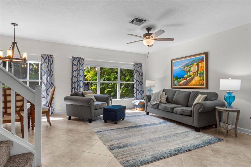 Image 13 of 52 For 3841 Jasmine Ln
