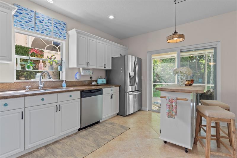 Image 7 of 52 For 3841 Jasmine Ln