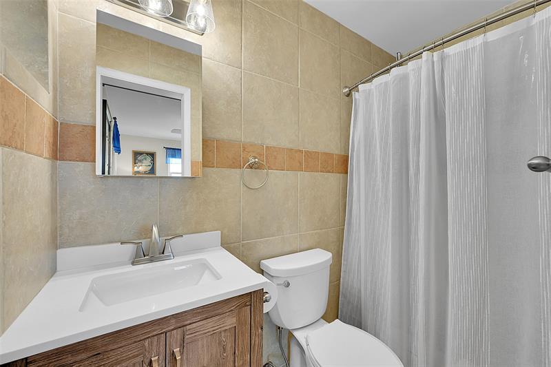 Image 24 of 53 For 232 13th St  