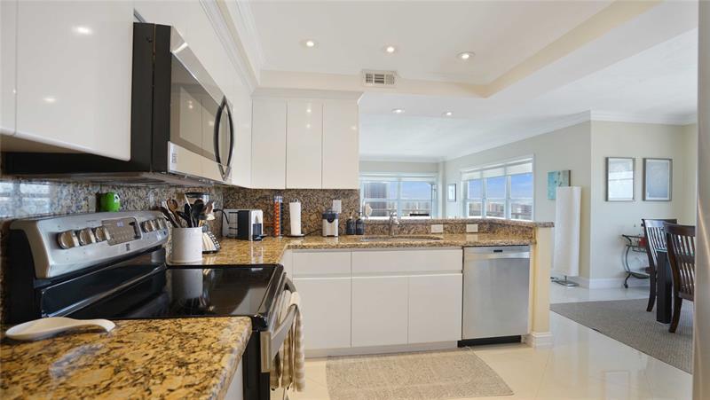 Image 17 of 58 For 3750 Galt Ocean Dr  1806