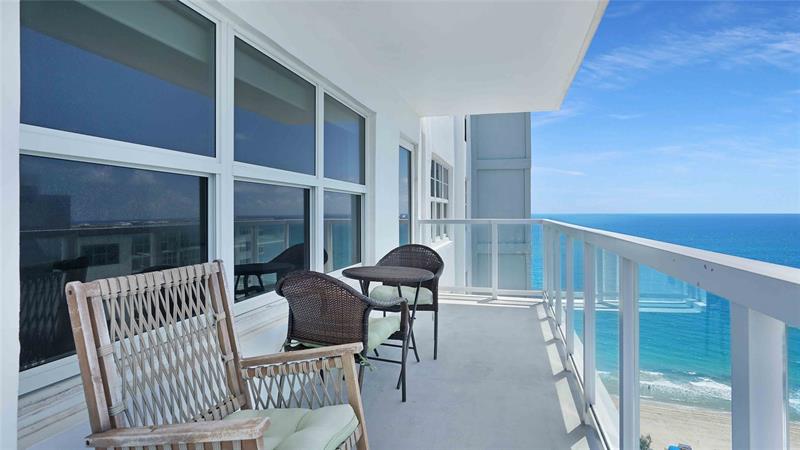 Image 3 of 58 For 3750 Galt Ocean Dr  1806