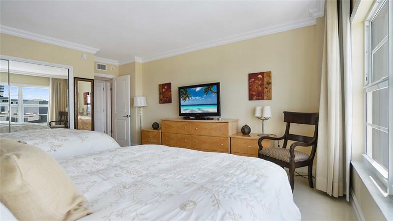 Image 30 of 58 For 3750 Galt Ocean Dr  1806