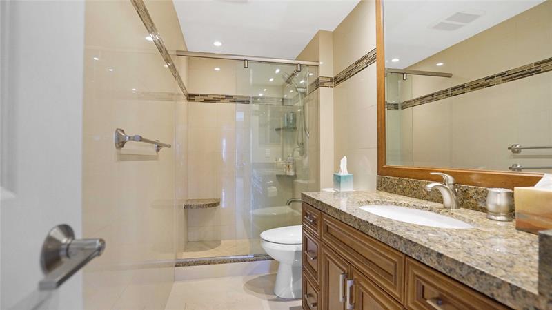 Image 31 of 58 For 3750 Galt Ocean Dr  1806