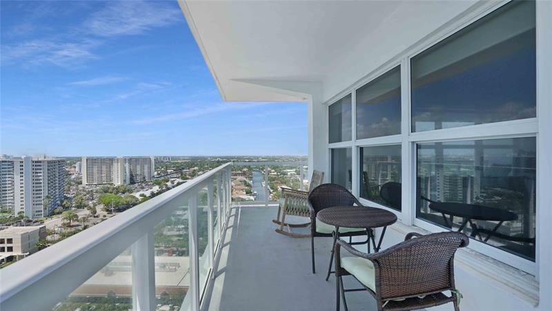 Image 38 of 58 For 3750 Galt Ocean Dr  1806