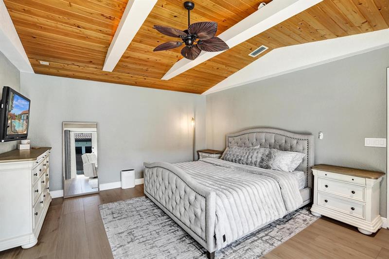 Image 36 of 91 For 6650 47th St
