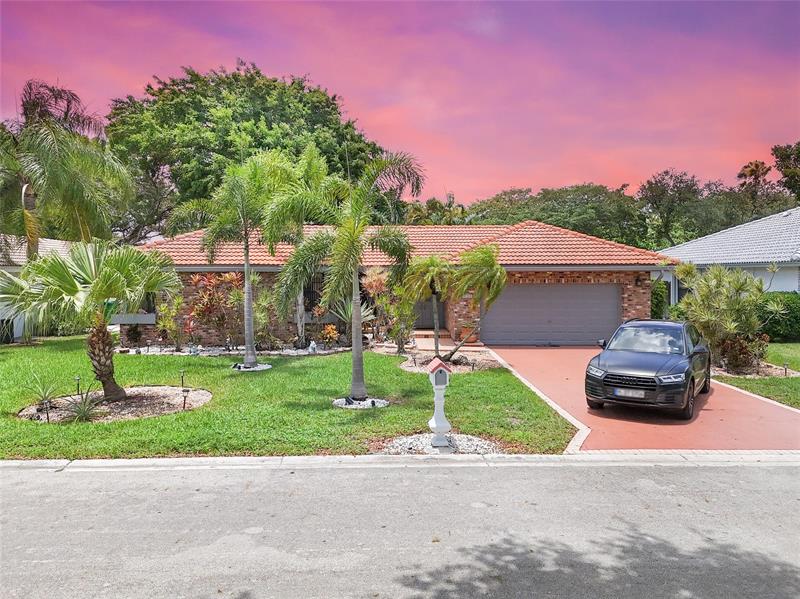 Details for 5180 64th Dr, Coral Springs, FL 33067