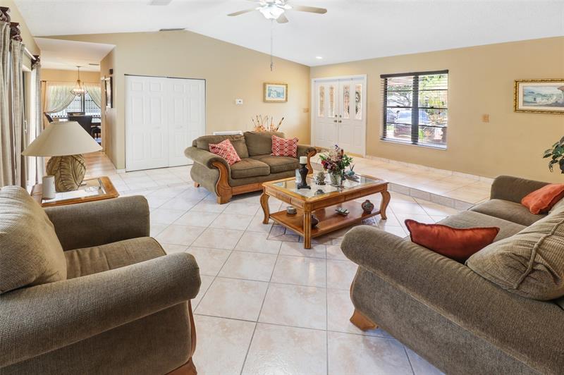 Image 6 of 23 For 5180 64th Dr