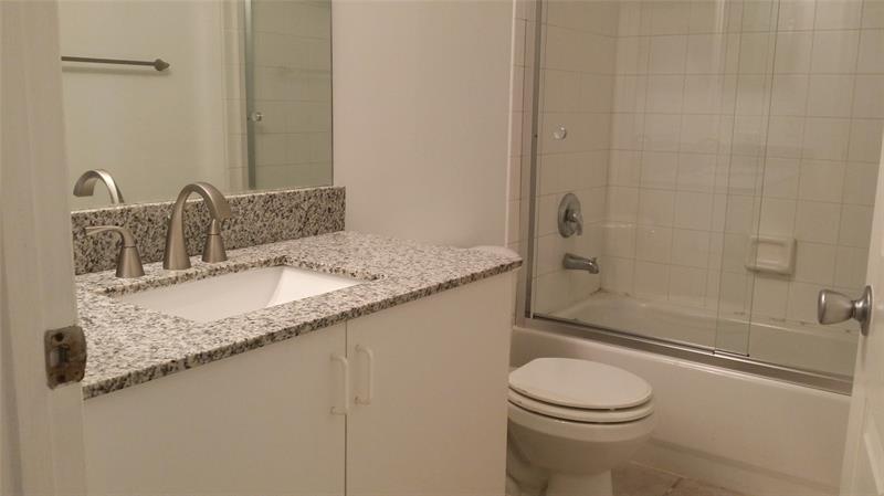 Image 11 of 18 For 5031 Wiles Rd  207