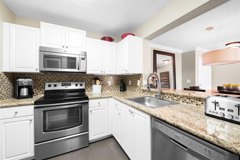Image 11 of 14 For 1341 3rd Ave  206
