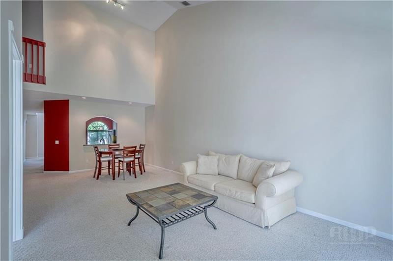 Image 14 of 56 For 676 Palm Aire Dr