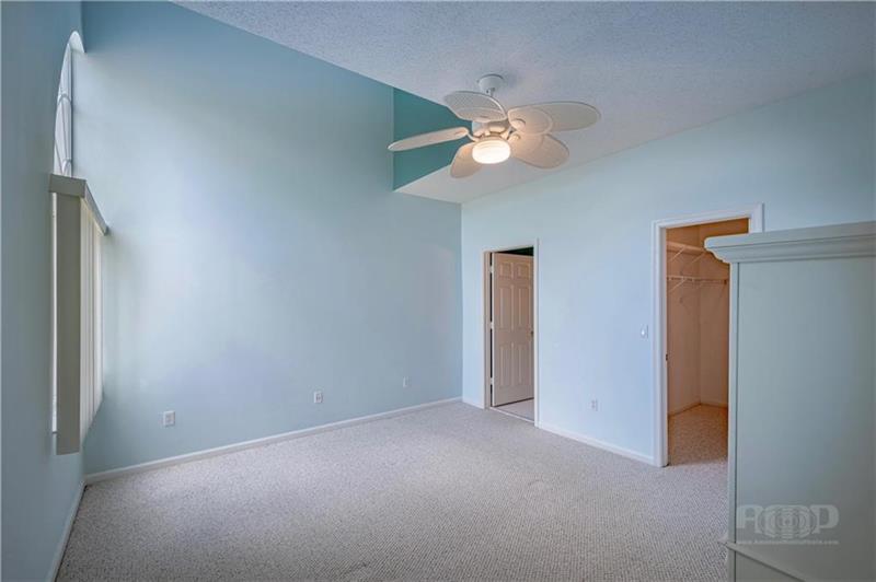 Image 30 of 56 For 676 Palm Aire Dr