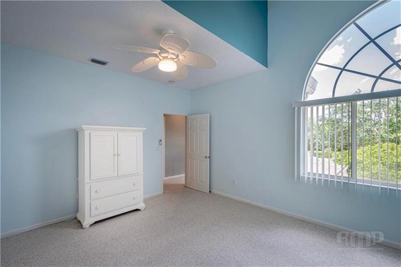 Image 31 of 56 For 676 Palm Aire Dr