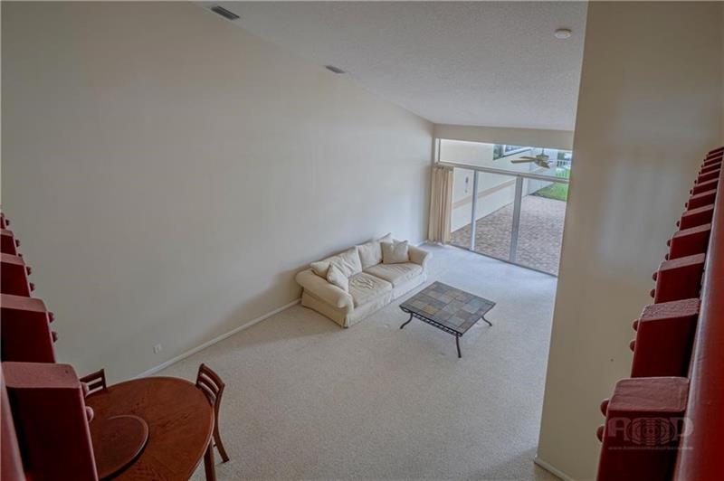 Image 47 of 56 For 676 Palm Aire Dr