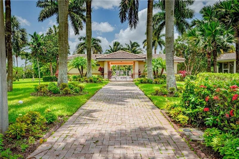 Image 48 of 56 For 676 Palm Aire Dr