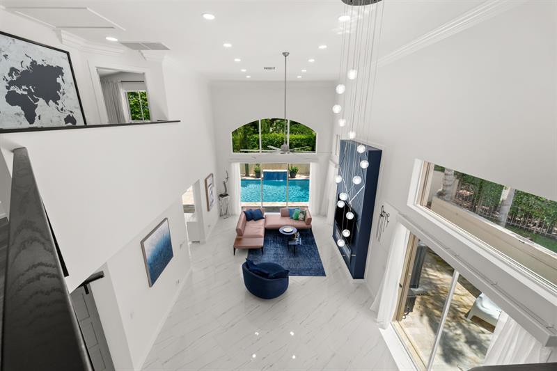 Image 16 of 31 For 2629 53rd Drive