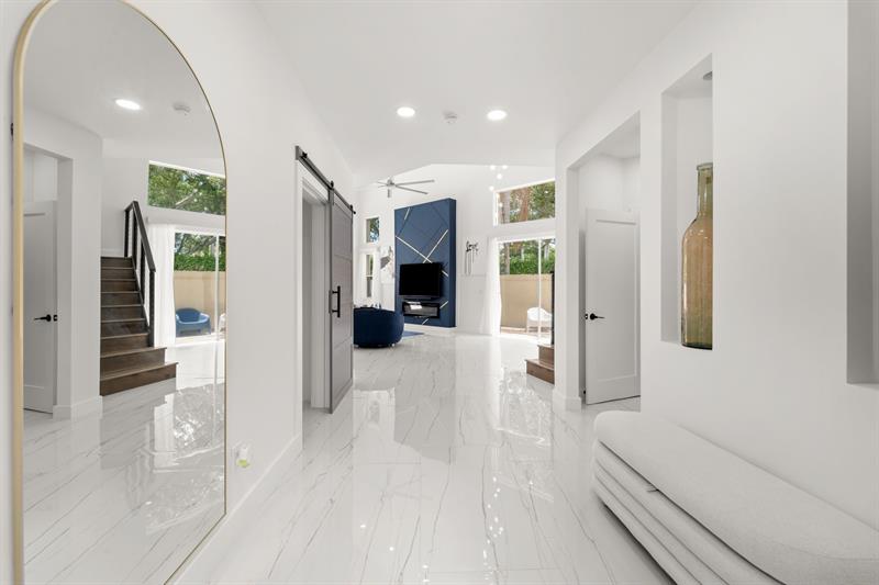 Image 3 of 31 For 2629 53rd Drive