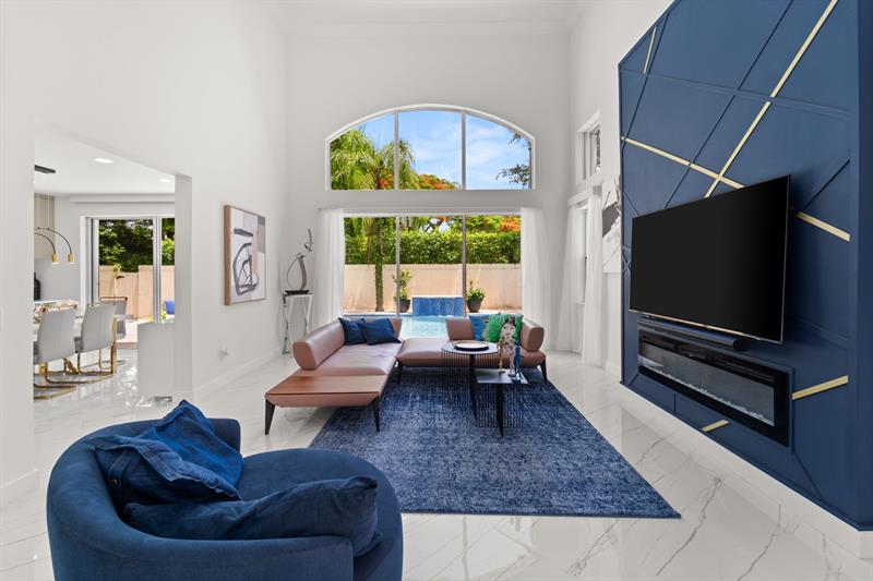 Image 5 of 31 For 2629 53rd Drive