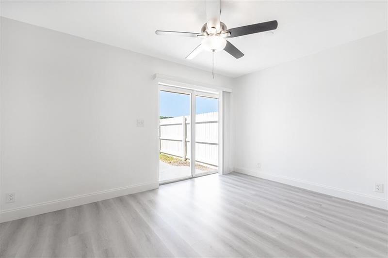 Image 11 of 20 For 7500 75th St  7500