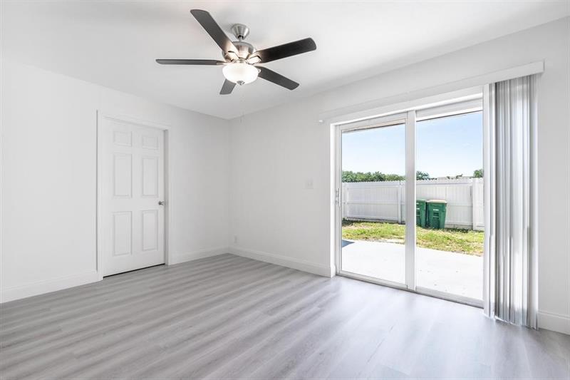Image 12 of 20 For 7500 75th St  7500