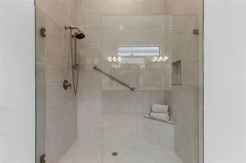 Image 18 of 34 For 2793 Ashfield Dr