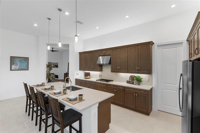 Image 9 of 34 For 2793 Ashfield Dr