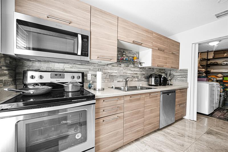 Details for 2171 36th Ter, Fort Lauderdale, FL 33312