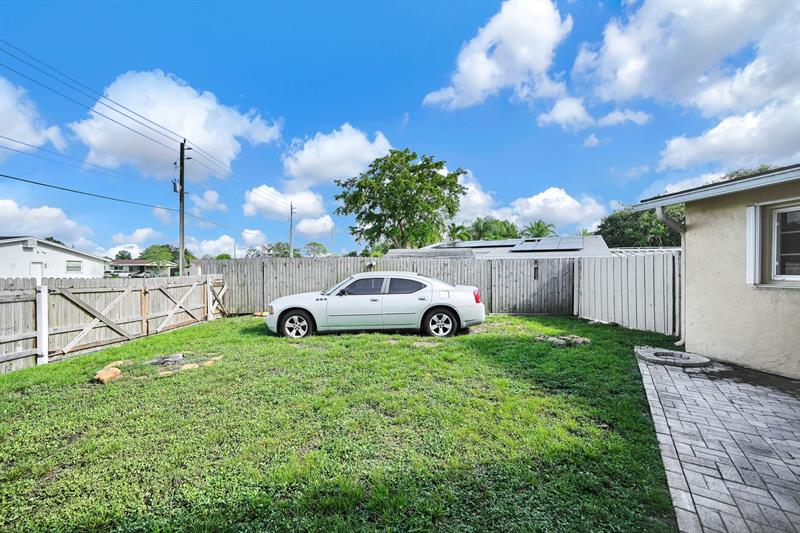 Image 4 of 61 For 2171 36th Ter