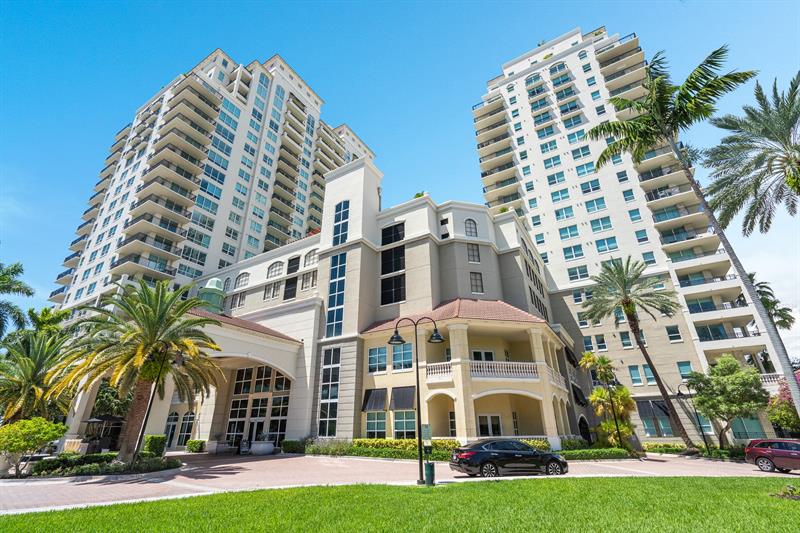 Image 39 of 47 For 610 Las Olas Blvd  1620n